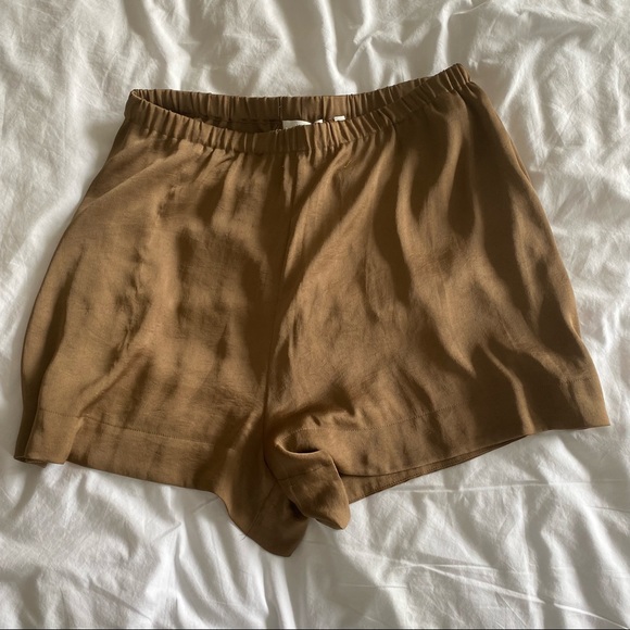 Vince Pants - Vince satin shorts